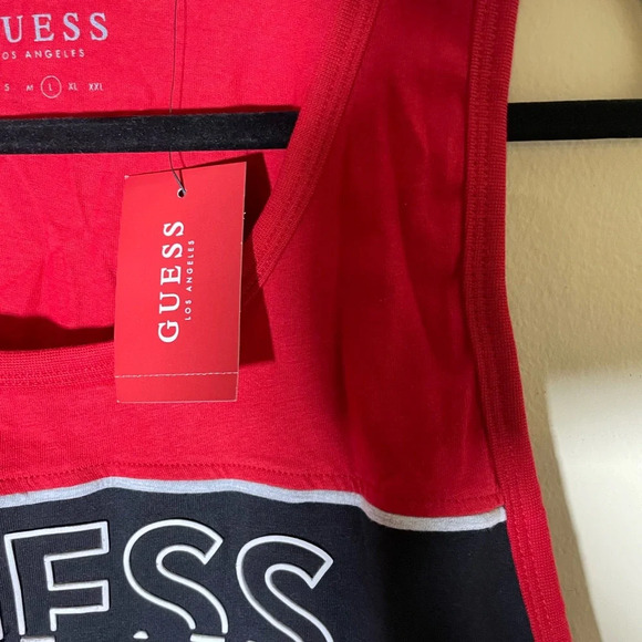 Sz L men Guess sleeveless tank top NWT red with guess design - Picture 7 of 7